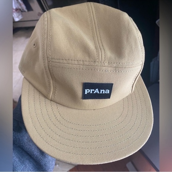 PrAna Tan 5-Panel Minimalist Design Foothills Flat Brim Hat - Picture 4 of 5